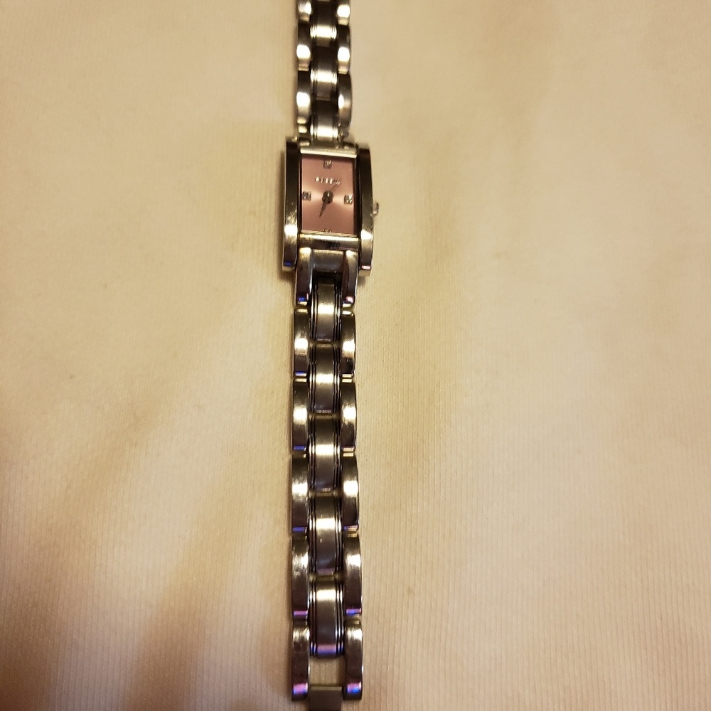 Watch - Picture 4 of 4